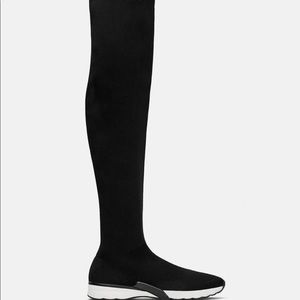NWT!! ZARA EXTRA LONG SPORT SOCKS.